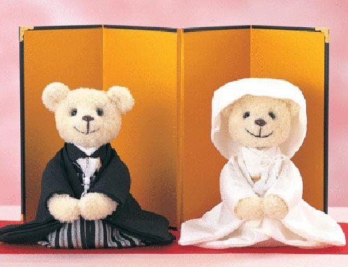 金屏風 赤もうせん付き 和装くまさん 完成品 ウェディングベア 座ったタイプ