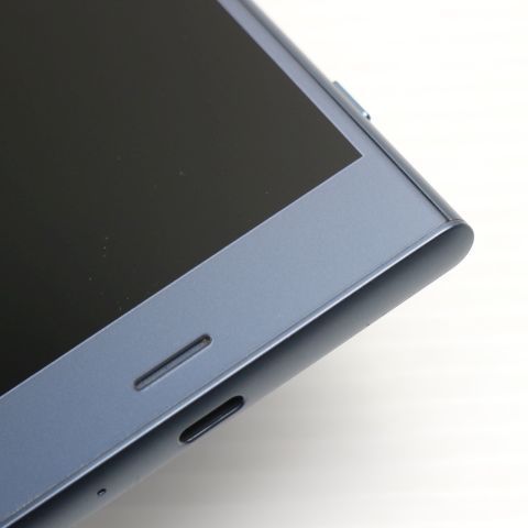新品同様 SO-01K Xperia XZ1 ブルー スマホ 即日発送 スマホ 白