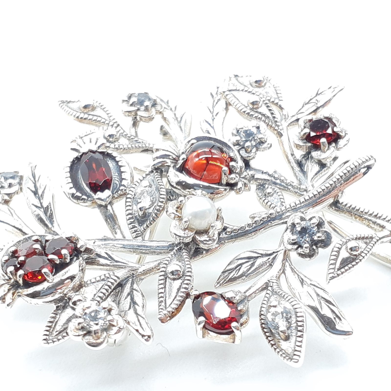 ロクザン　ROKUZAN ロクザンガーネット　ペンダントヘッド　ブローチ ロクザン ROKUZAN ロクザンガーネット ペンダントヘッド ブローチ 楽天