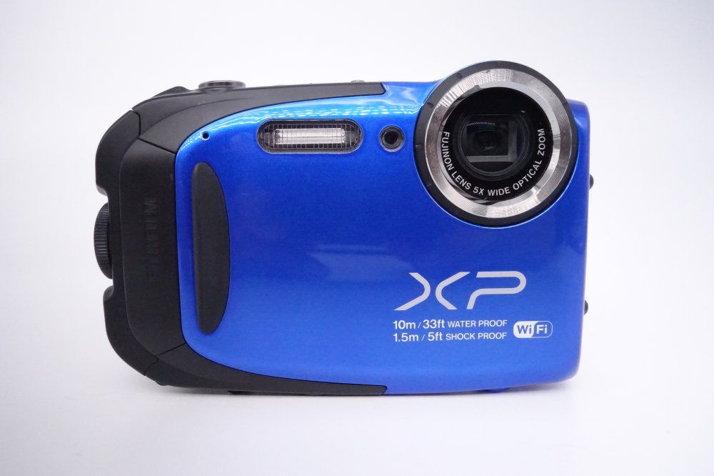 上品 富士フイルム FUJIFILM コンパクトデジタルカメラ XP70BL ブルー F FX-XP70BL D090059A