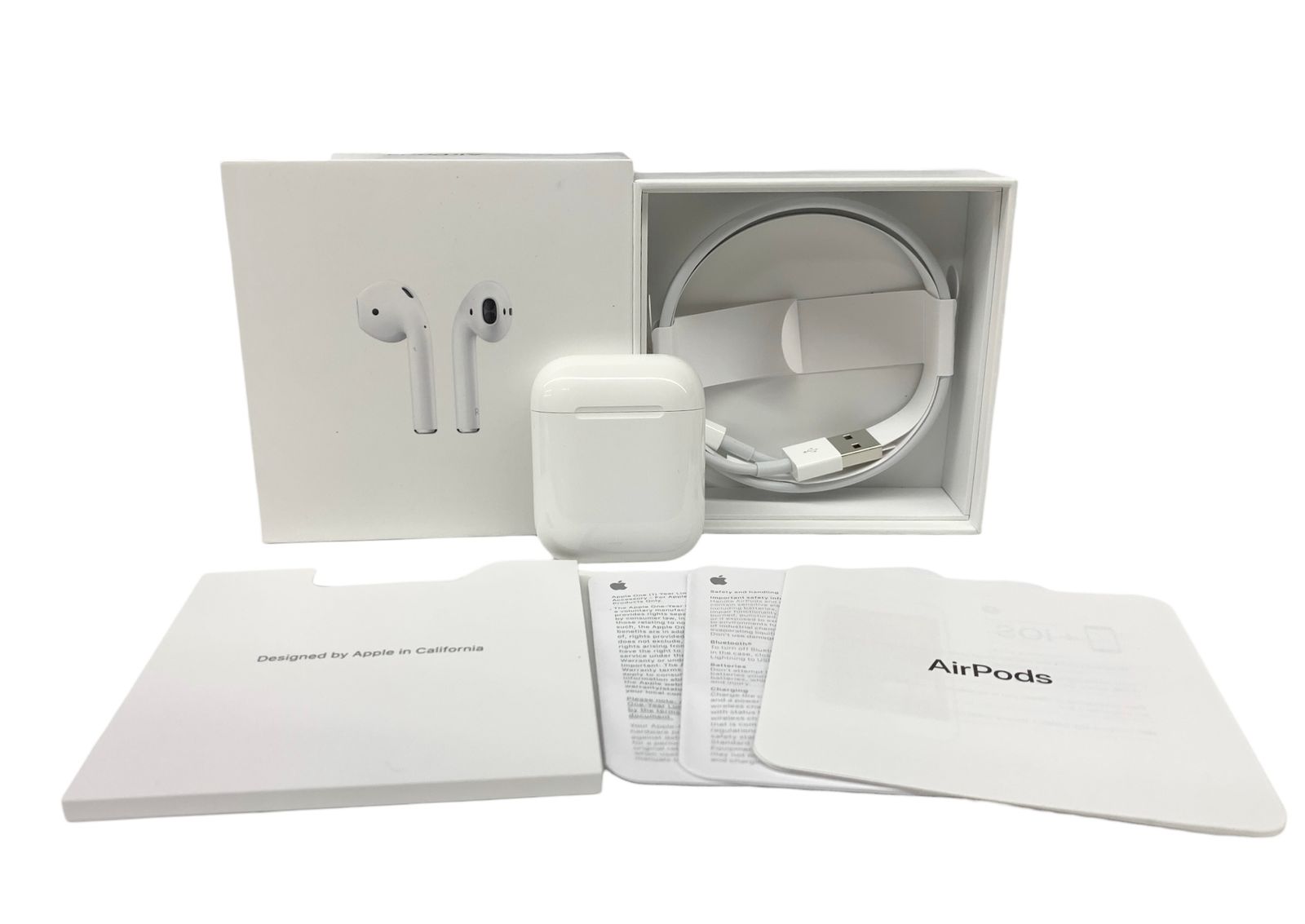 Apple (アップル) AirPods (第二世代) エアポッズ ワイヤレスイヤホン 