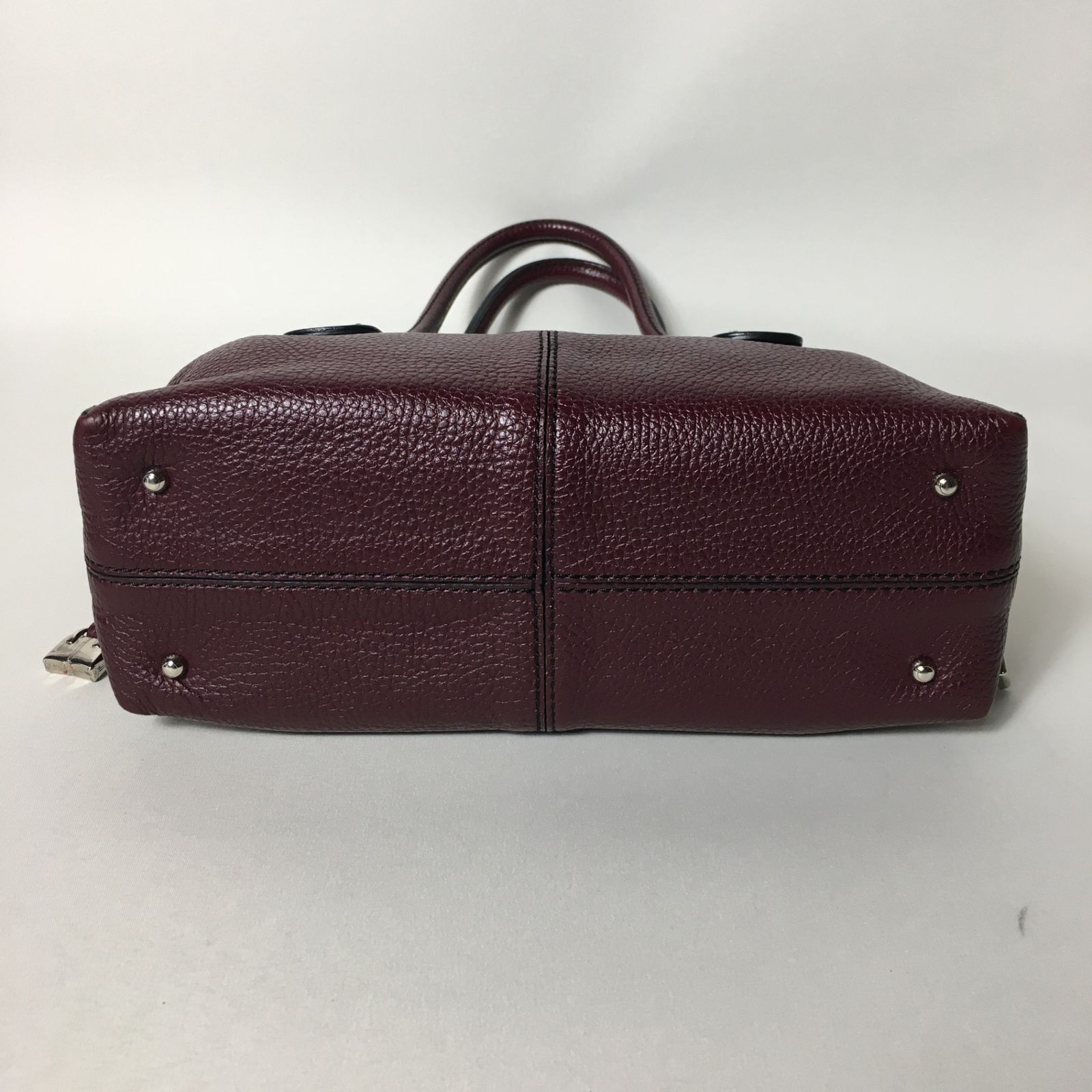 2506-119｜美品｜トッズ ハンドバッグ レザー ボルドー - メルカリ