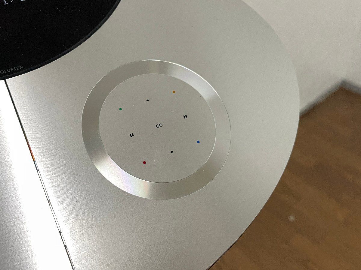 ○BANG&OLUFSEN バング&オルフセン BeoCenter2 スタンド CD