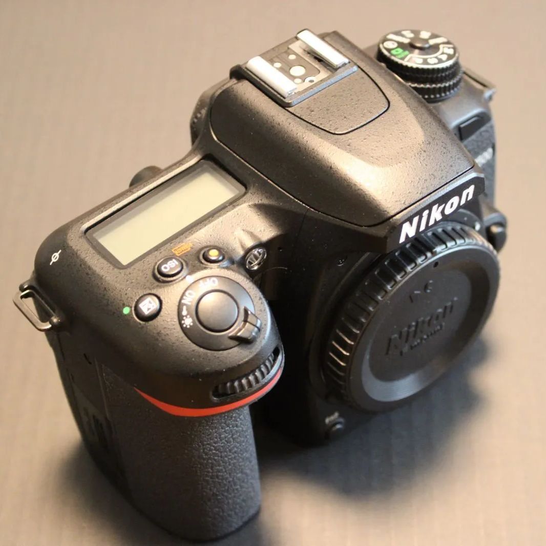 D7500