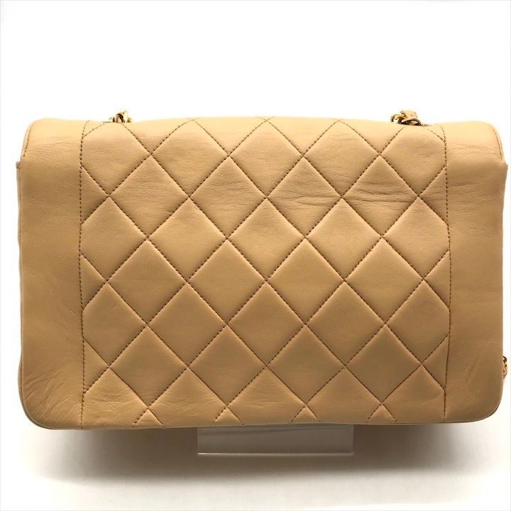 y*u様 【CHANEL】マトラッセ　ダイアナ　ラムスキン　ココマーク　キャメル 良品 CHANEL シャネル ダイアナ ココマーク マトラッセ ラムスキン