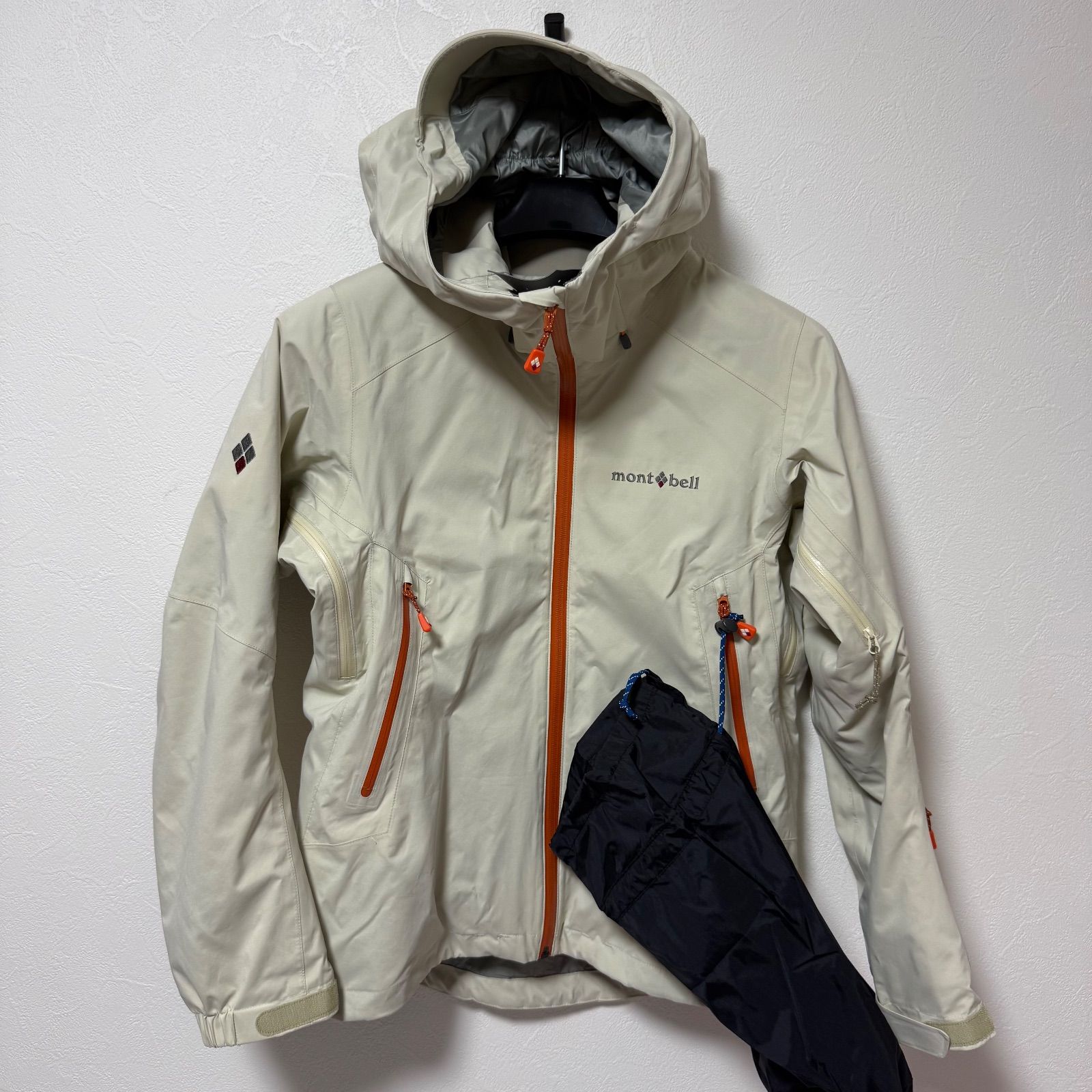 ウィメンズモンベル ストームパーカ