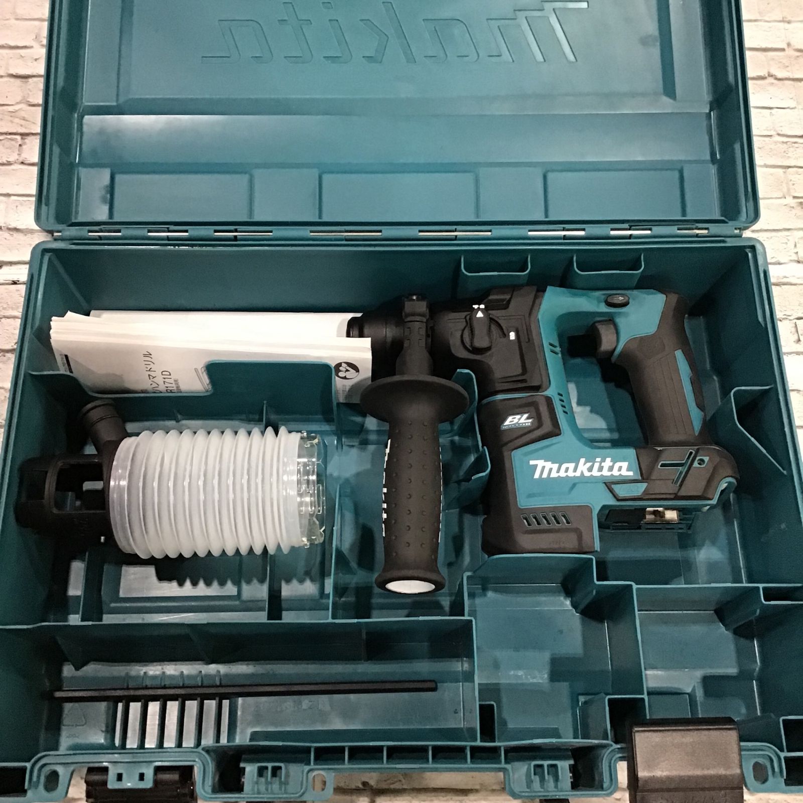 ☆マキタ(makita) コードレスハンマドリル HR171DZK【川口店】 - メルカリ