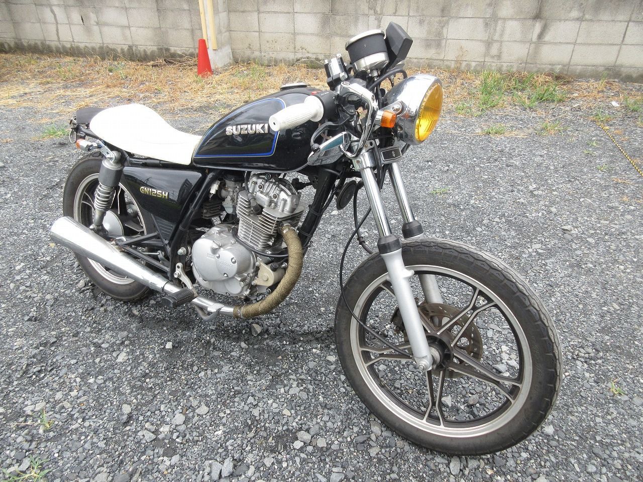 GN125H 純正ステアリングステム 中古バイク部品 0708S09-18 スズキ