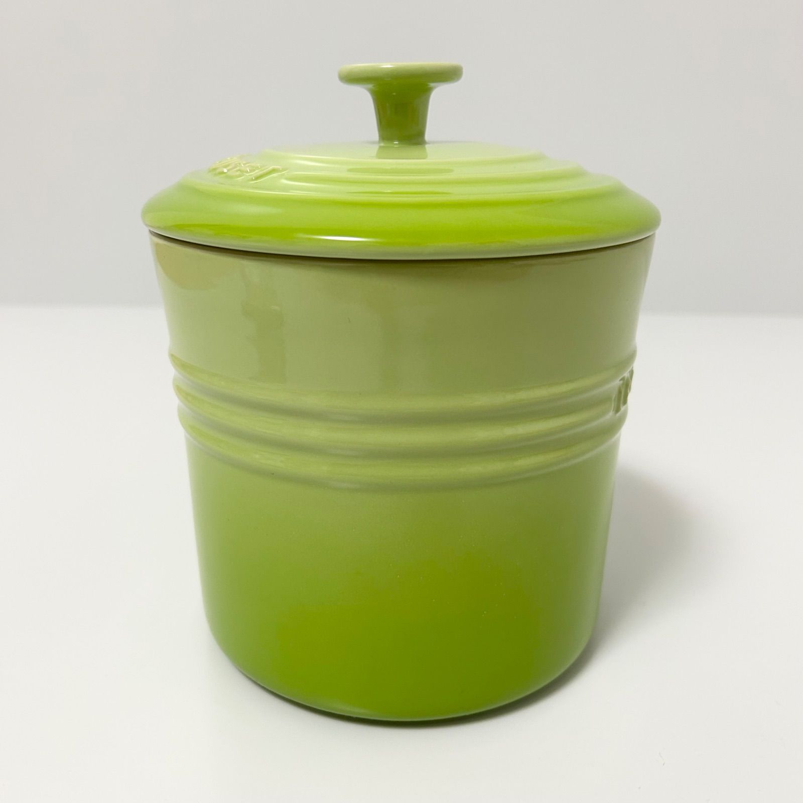 LE CREUSET ル クルーゼ ペットフードコンテナ スコップ付き フルーツグリーン