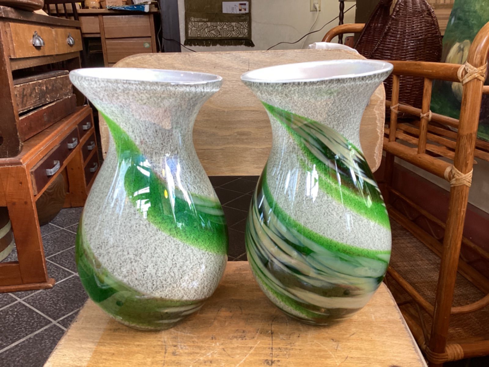 昭和 レトロ 70s ミッドセンチュリー フリル 花瓶 マーブル フラワー