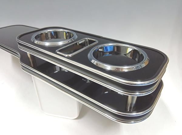 フロントテーブル