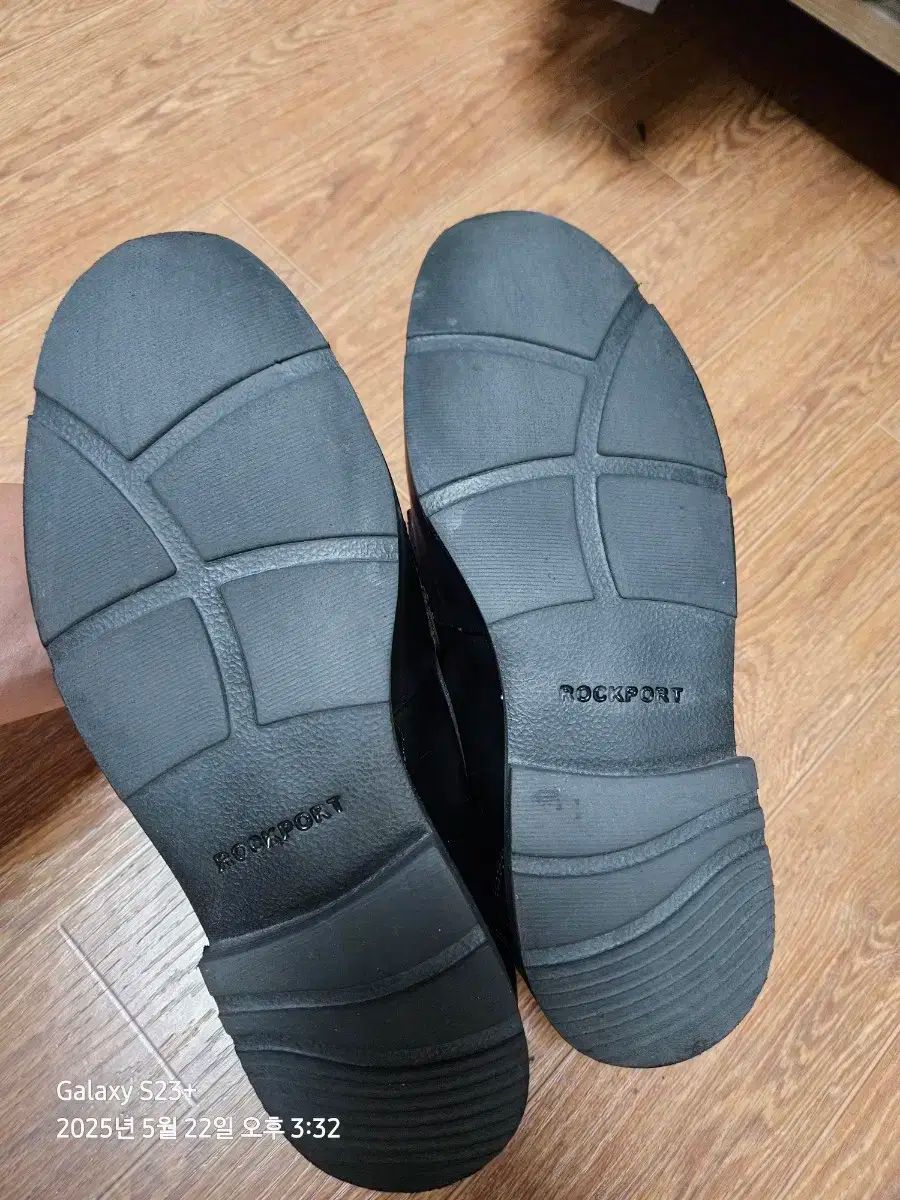 ローファー