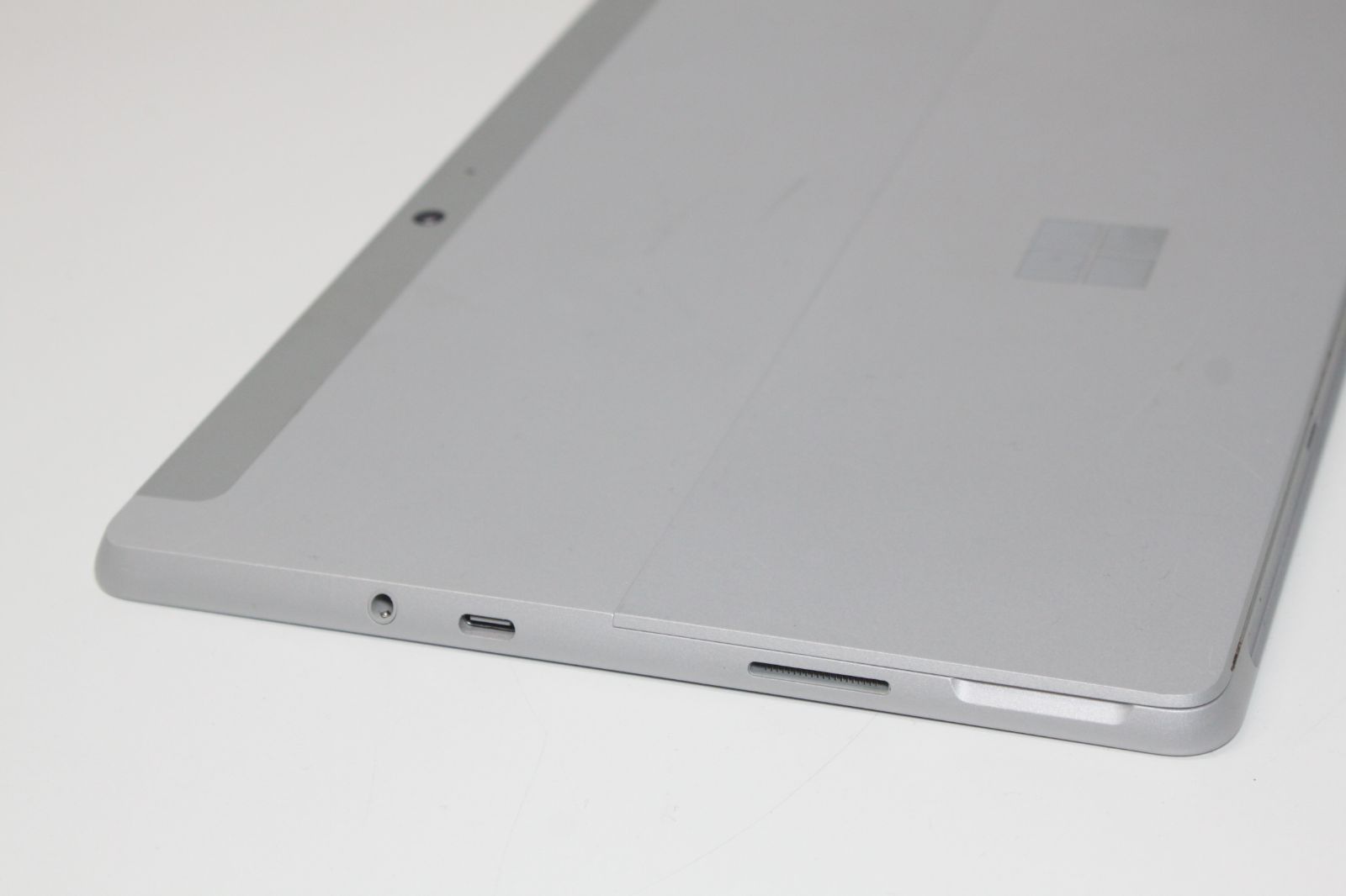 Surface Go 2/intel Pentium/64GB/4GB ⑥