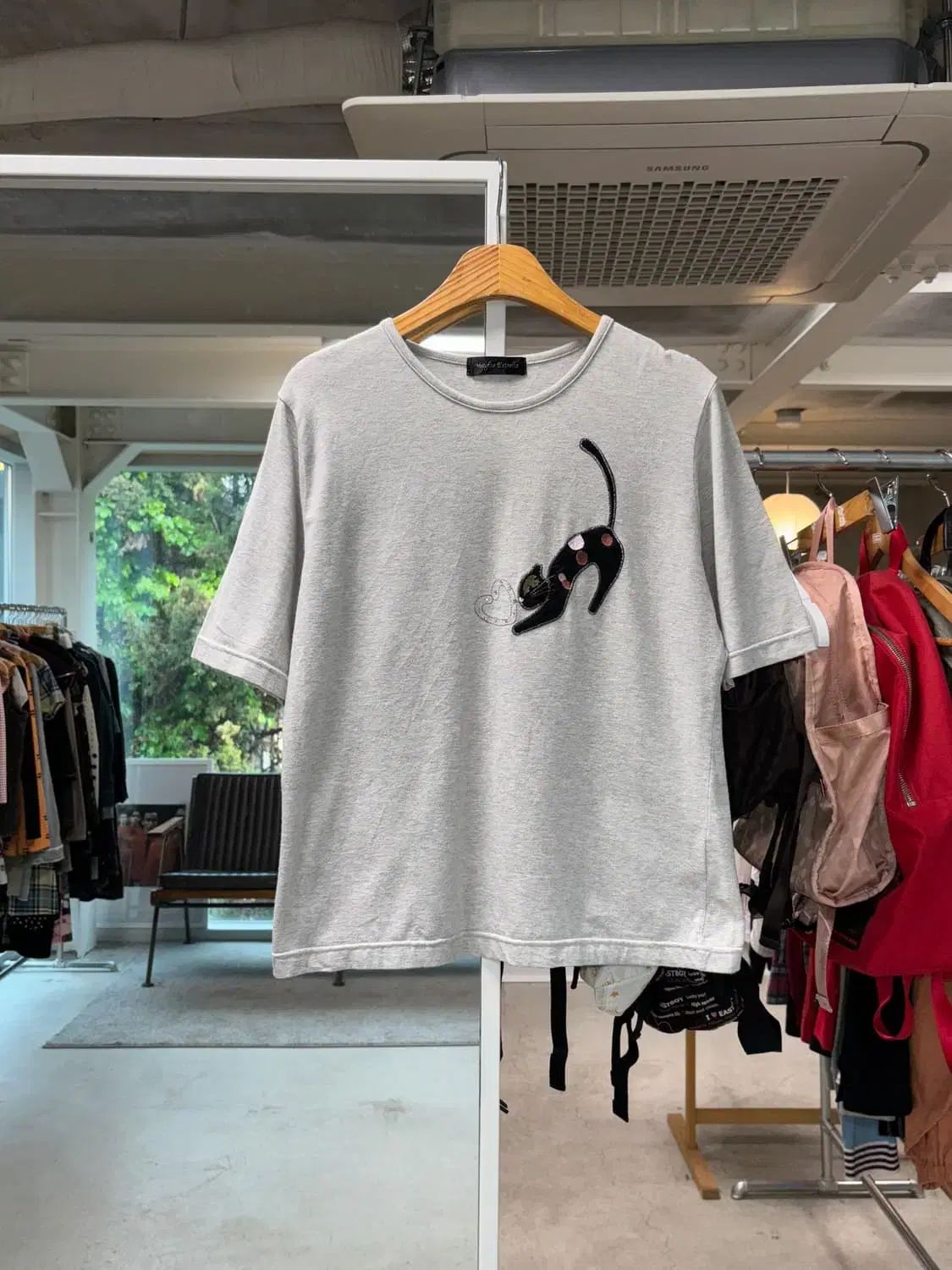 JPN 猫 アップリケ Tシャツ