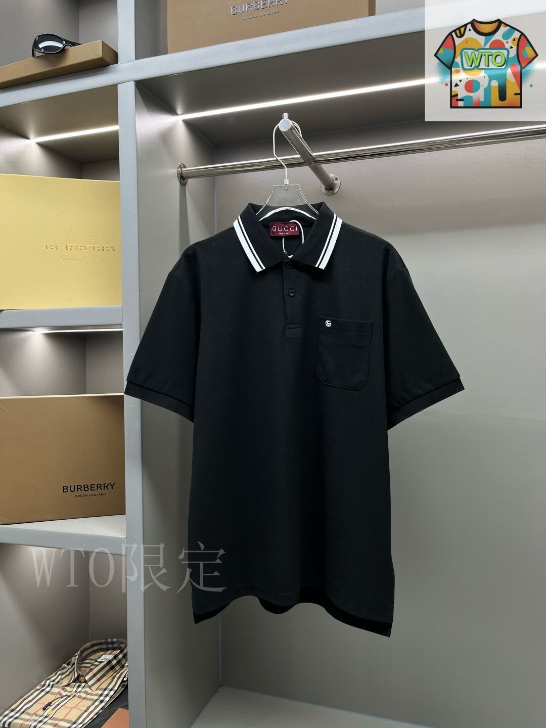 【美品】GUCCI黒ポロシャツ ポケット付き 今日特価】GUCCI Pocket Embroidery Polo グッチポケット刺繍