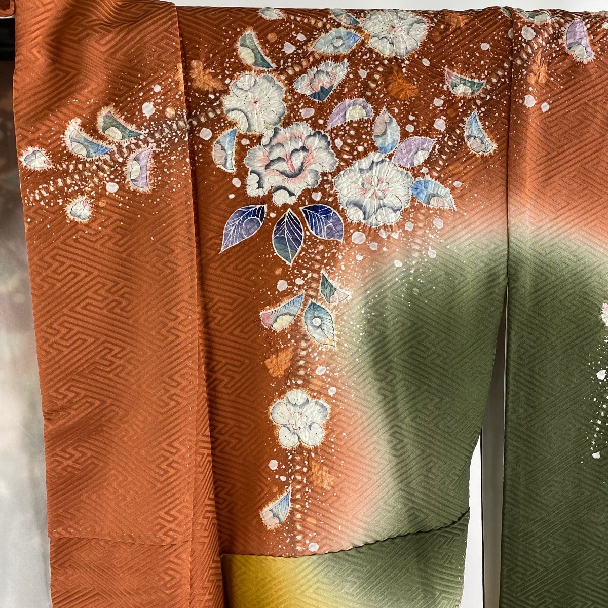 美品 本振袖 翠山工房 辻が花 絞り 朱色 トールサイズ 身丈170cm 振袖 身丈163cm 裄丈65cm M 袷 翠山工房 落款 辻が花 染め分け