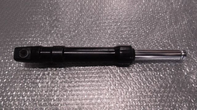 ジョグ(FI) AY01-1110xxx の フロントサスペンション 左:#1761007715