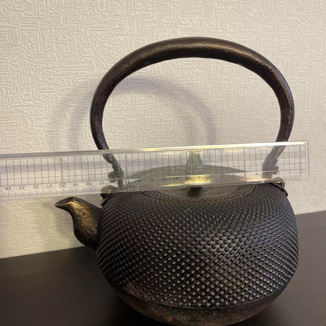 南部，砂鉄、鉄瓶，秀山造，南部，铁器，鉄壶，茶道具 - メルカリ