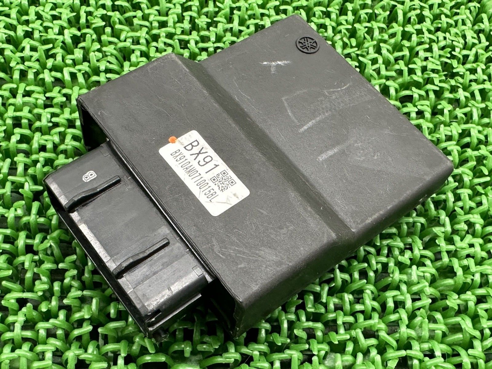 トリシティ300 ECU ヤマハ 純正 バイク 部品 SH15J ECM コントロールユニット 機能的問題なし 品薄 車検 Genuine fH