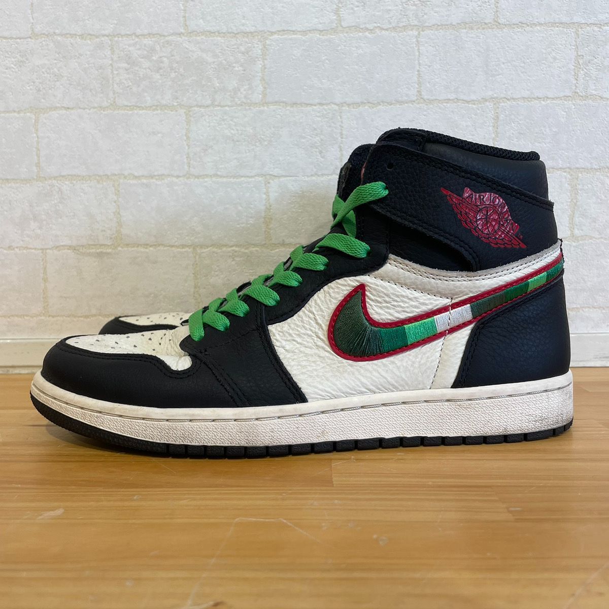 ナイキ NIKE AIR JORDAN 1 RETRO HIGH OG エア ジョーダン 1 レトロ ハイ オリジナル SPORTS  ILLUSTRATED スポーツ イラストレイテッド 555088-015