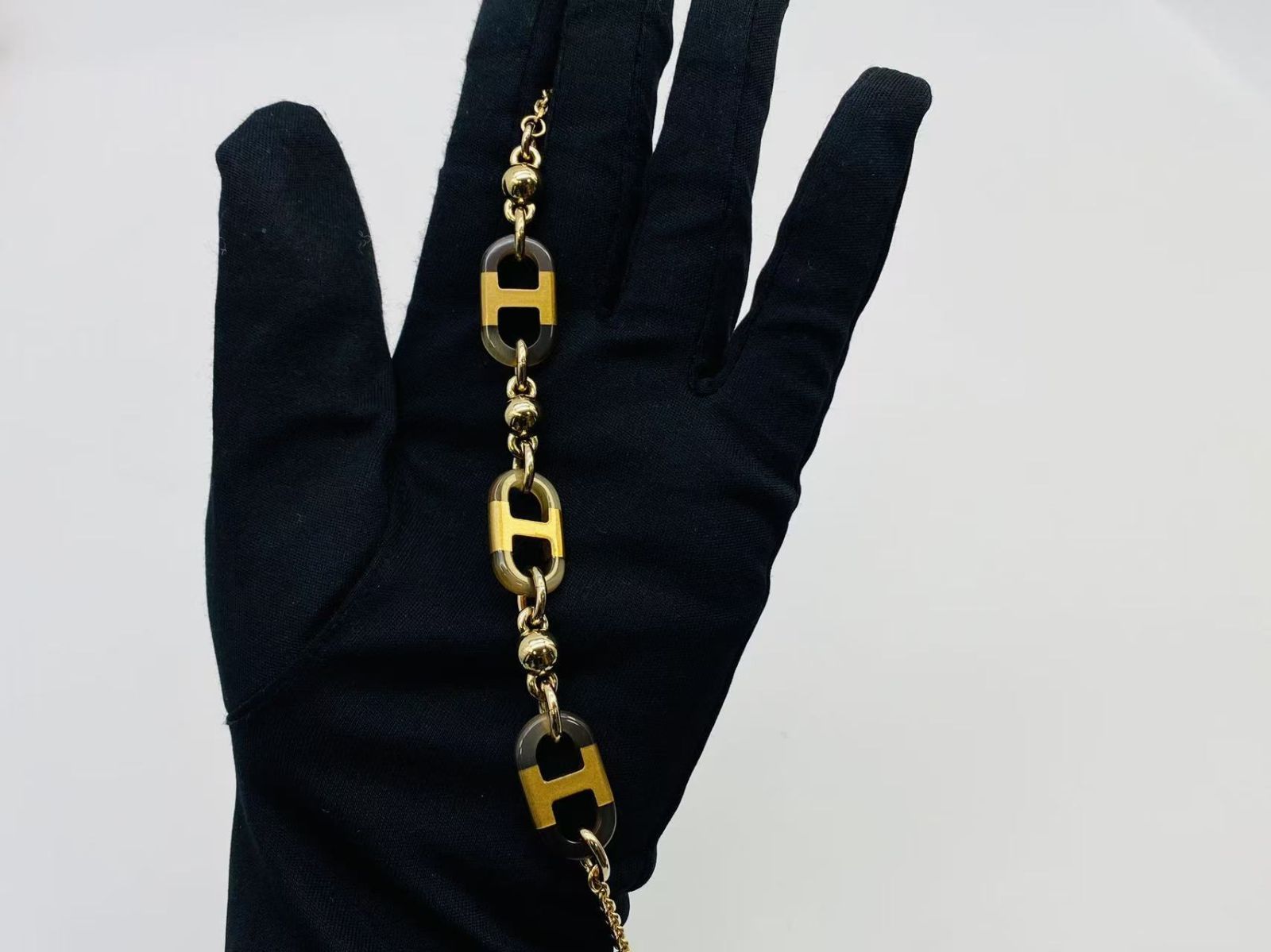 エルメス HERMES 《エルメス・シュル・メール》 PM T3 - メルカリ