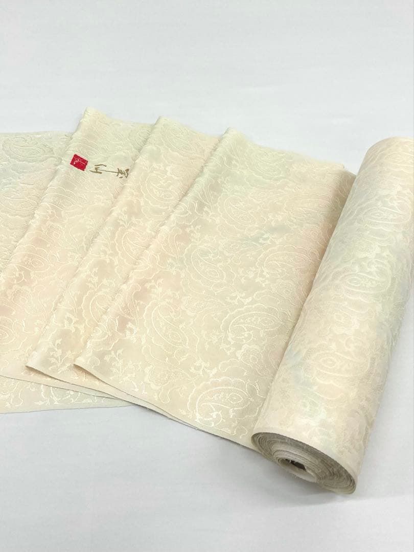 無地小紋 紋意匠 寿光織 峯仙 ペイズリー ぼかし 正絹 反物 無地小紋 紋意匠 寿光織 峯仙 ペイズリー ぼかし 正絹 反物 - メルカリ