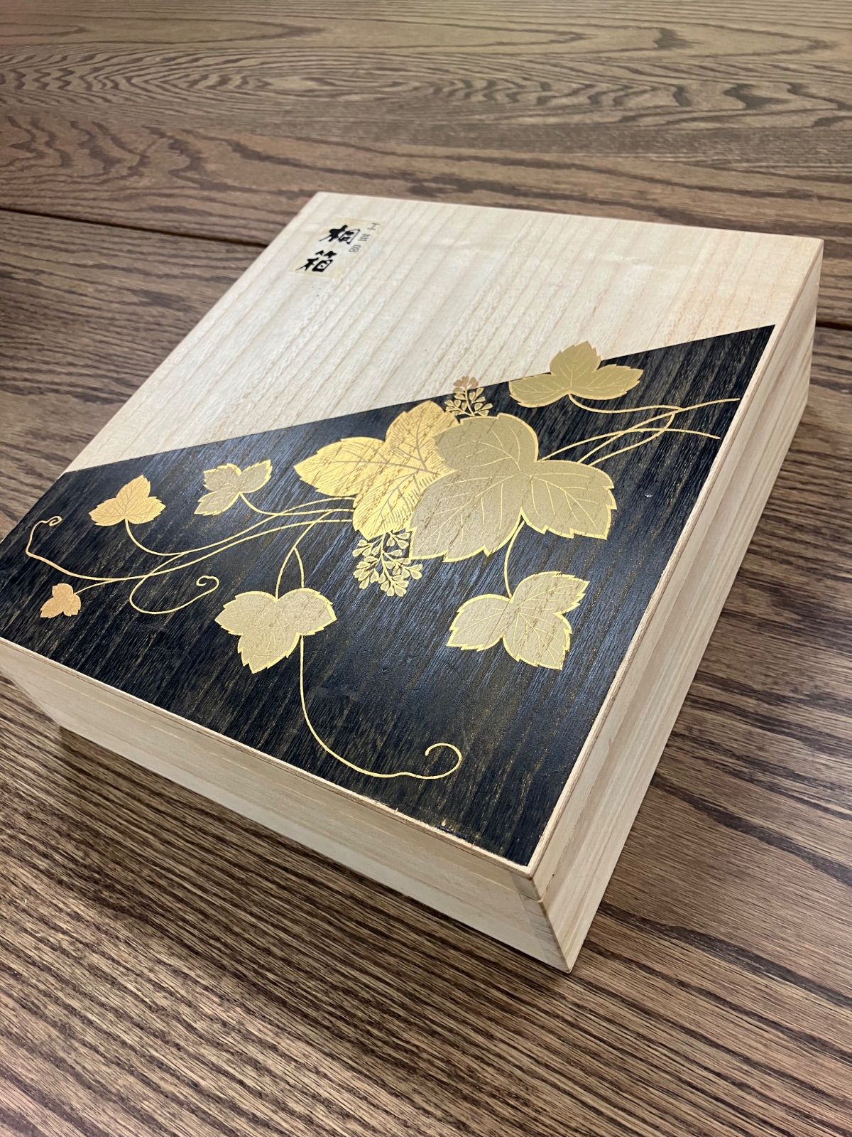 値下げしました！】会津塗り漆器 金彩蒔絵 蓋付き椀 4組セット 桐