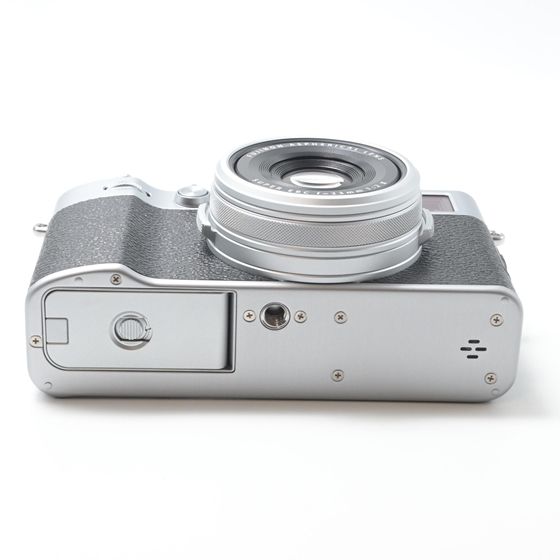 富士フイルム - FUJIFILM X100VI 90周年 Limited Edition 中古)FUJIFILM (フジフイルム) X100VI 90周年 Limited Edition