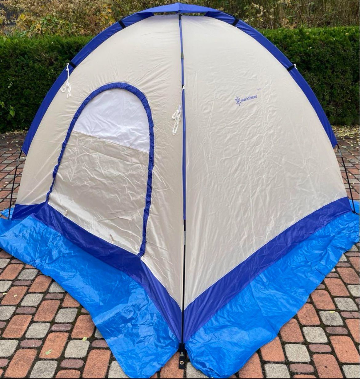 フィッシュランド Fishland ワカサギテント 2〜3人用 美品 ほぼ未使用 フィッシュランド Fishland ワカサギテント 2〜3人用 美品 ほぼ未使用