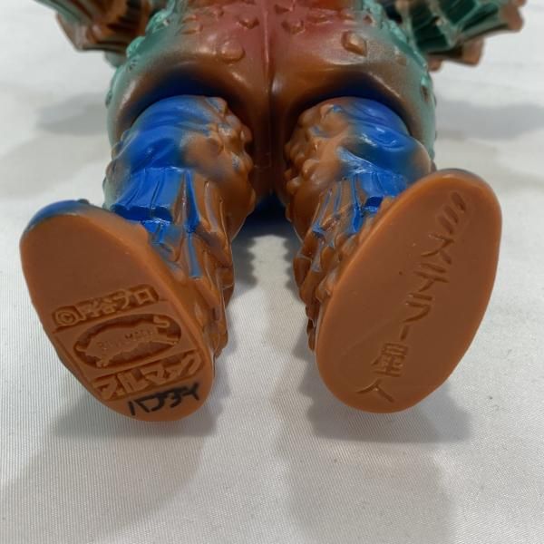 S.H.Figuarts 仮面ライダーW フィギュア 真骨彫製法3体セット ミステラー星人 復刻 ブルマァク B−Club ／ 検索 M1号 マルサン