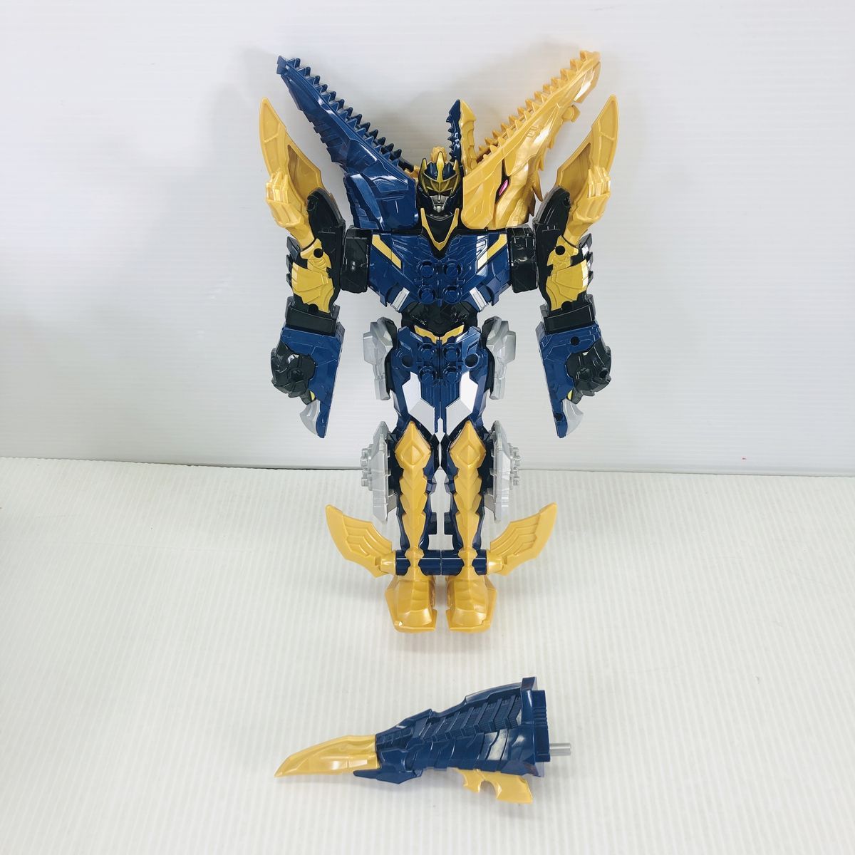 リュウソウジャー