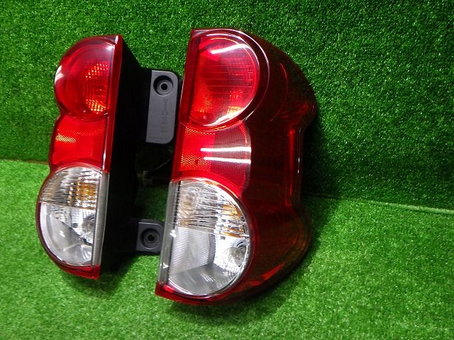 NV200 バネット テール左右 M20 T002 3 日産 251008006