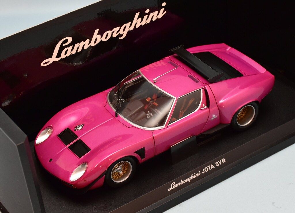 京商 1 18 Lamborghini JOTA SVR パープルメタリック 08311PM