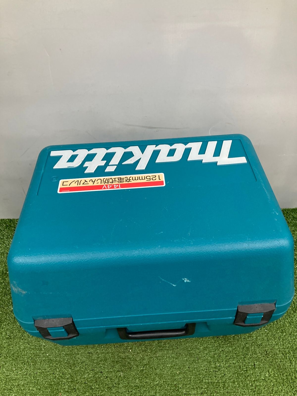 中古品☆makita(マキタ) 14.4v125㎜充電式防じんマルノコ アルミ ☆中古品