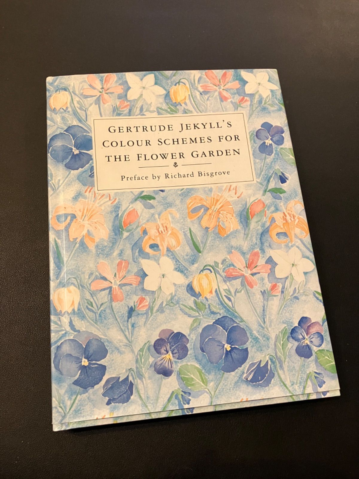 ジーキルの美しい庭: 花の庭の色彩設計 Gertrude jekyll's colour
