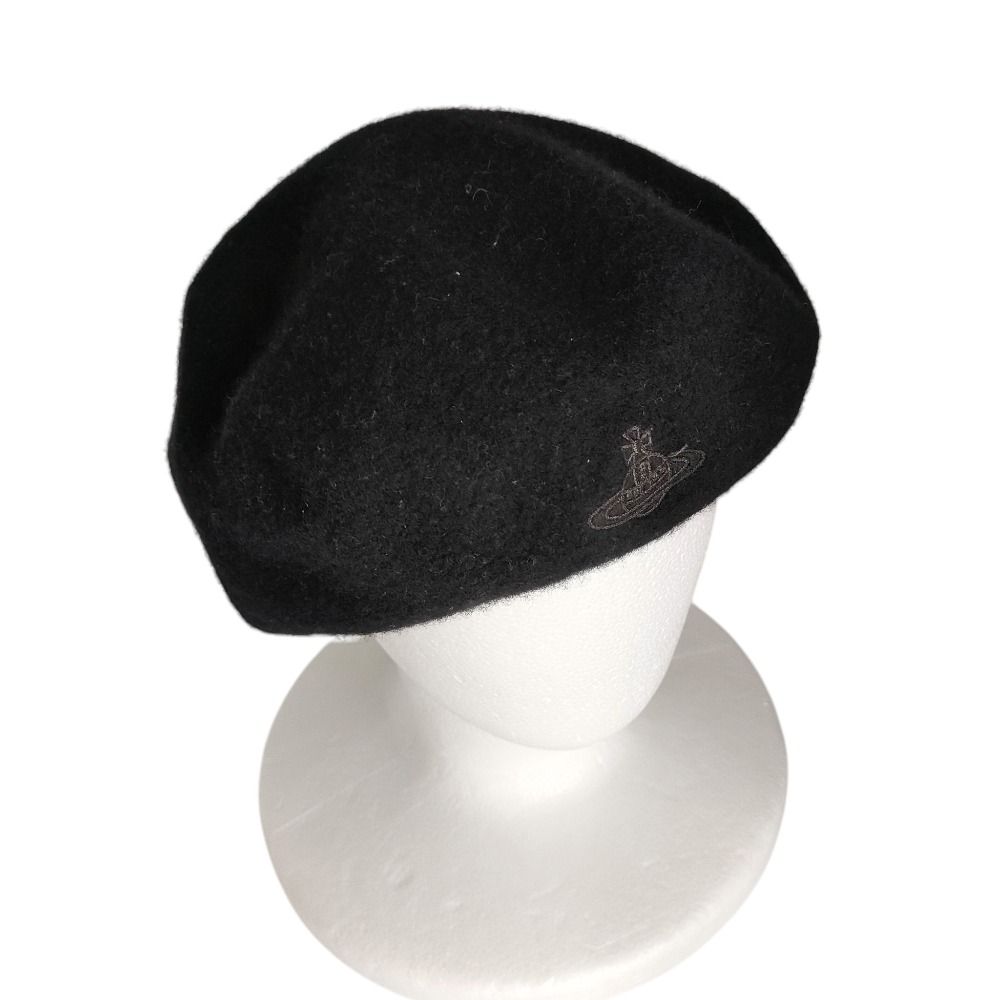 【新品】Vivienne Westwood ブラックベレー帽 Vivienne Westwood - Vivienne Westwood ヴィヴィアンウエスト