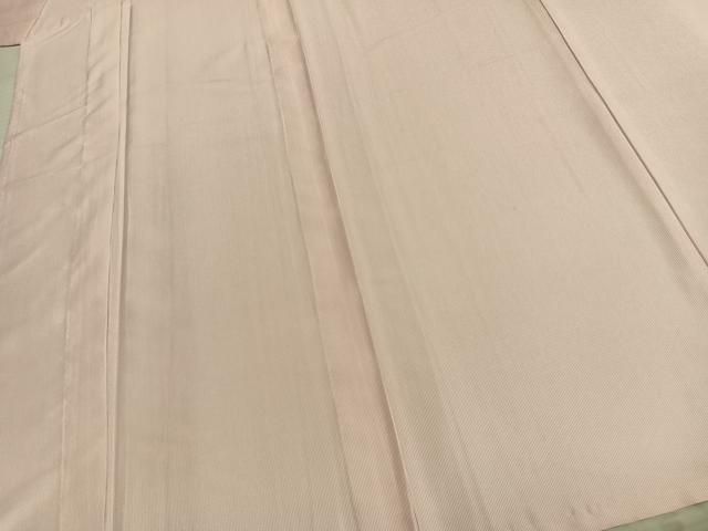 ピンク色×白色