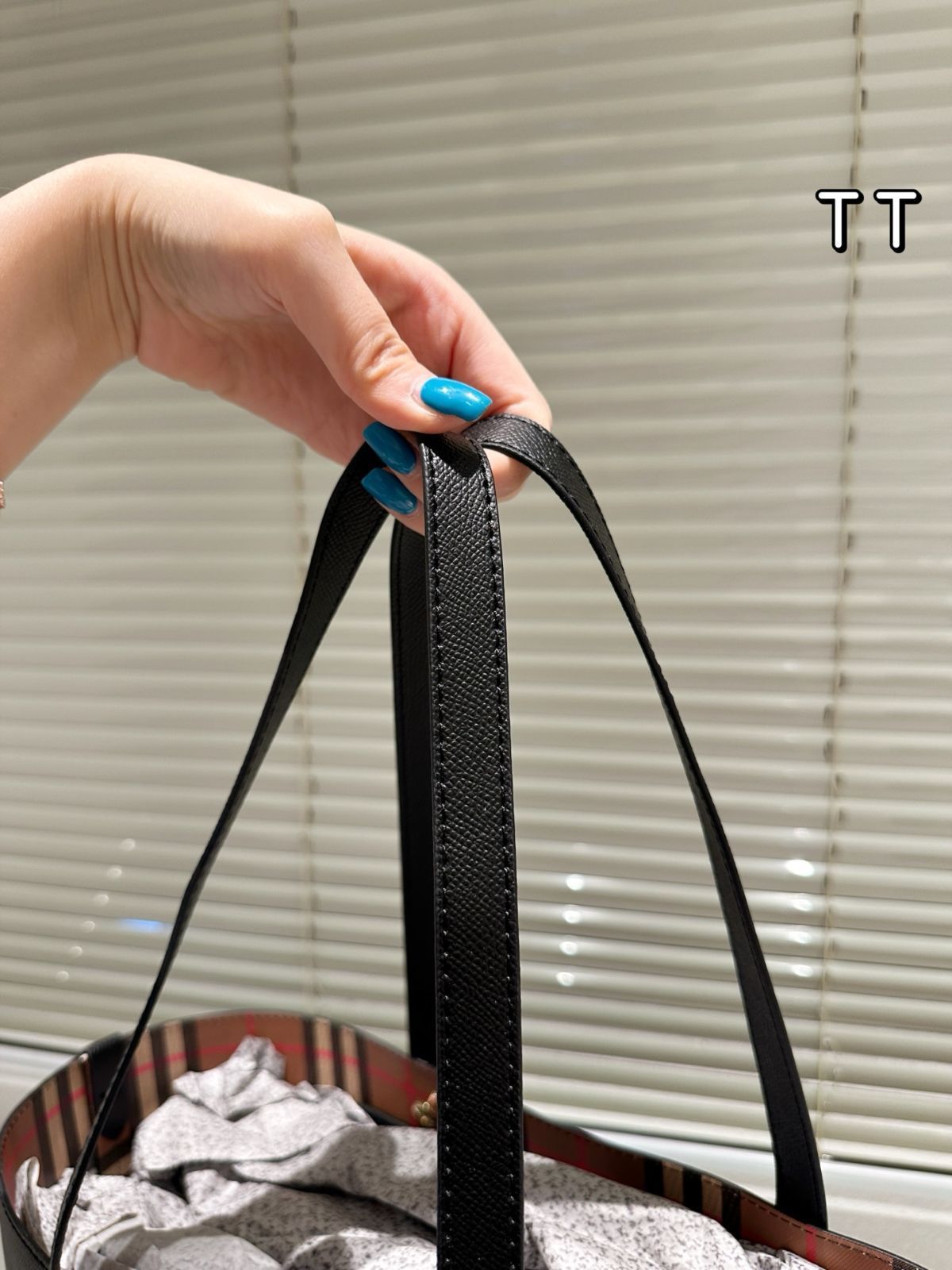今日特価】Burberry エンボス チェック トート バッグ-WTO輸入1