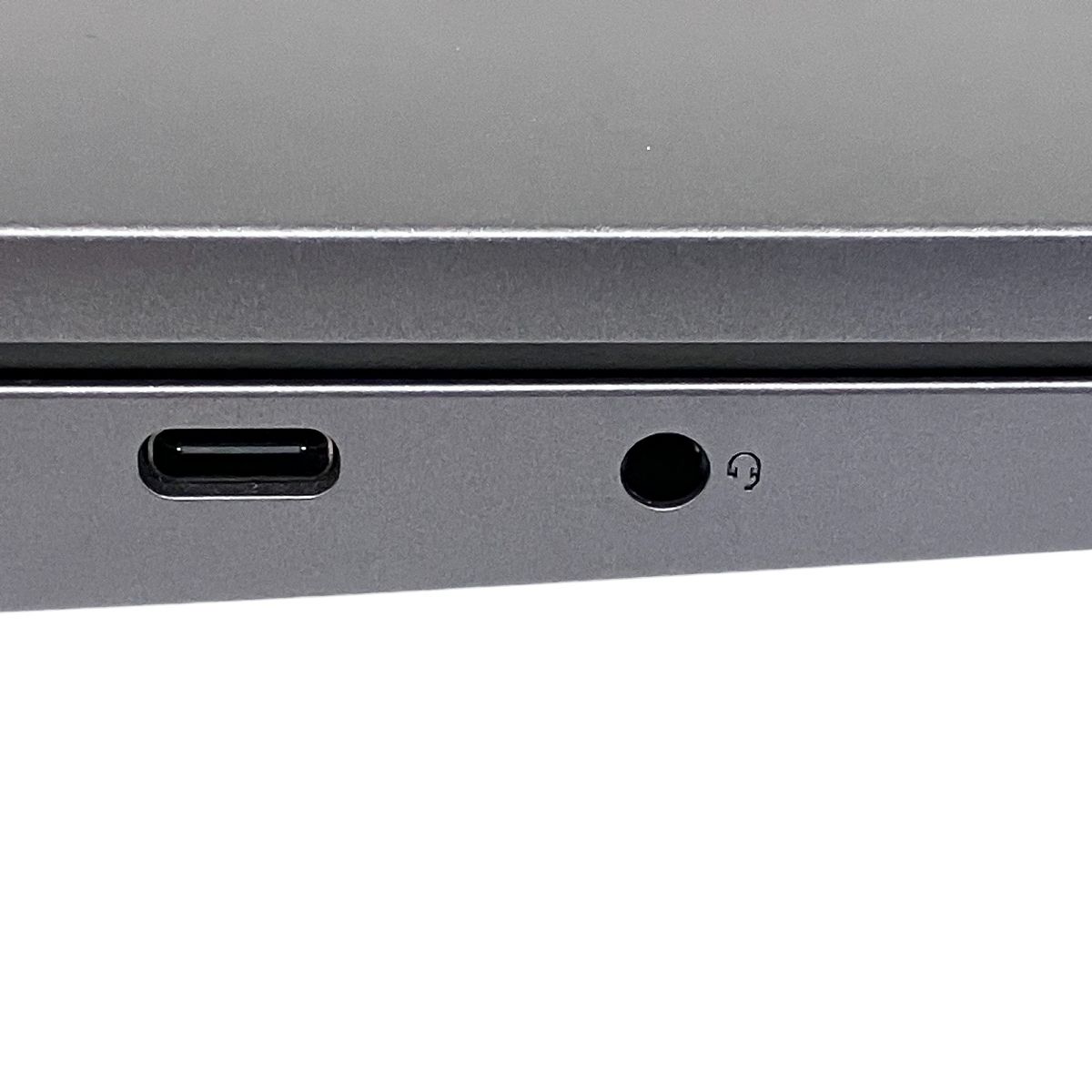 美品】dynabook ノートパソコン X6/M i5 16GB SSDマウス LENOVO 美品】dynabook ノートパソコン X6/M i5 16GB SSDマウス LENOVO