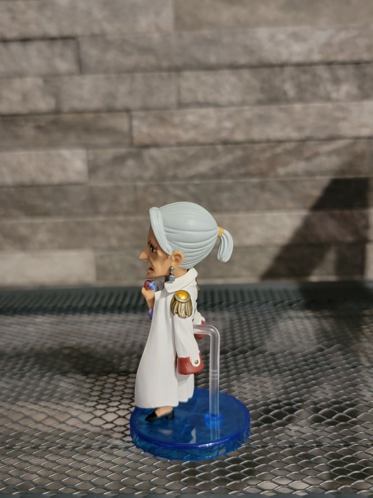 正規品‼️ ワンピース ワールドコレクタブルフィギュア つる 海軍