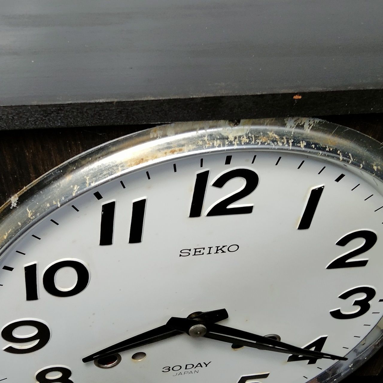 動作良好美品！ SEIKOセイコー ソラーノ掛時計 昭和レトロ文字盤も美品です！ 動作良好美品！ SEIKOセイコー ソラーノ掛時計 昭和レトロ文字盤