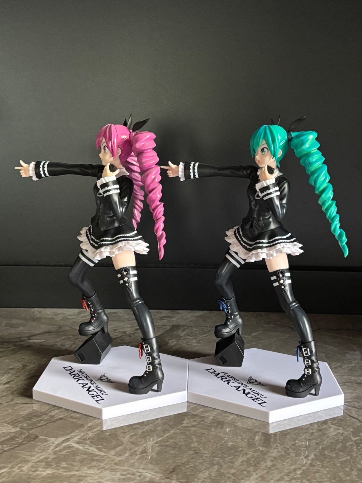 SPM 初音ミク DARK ANGEL ダークエンジェル フィギュア 4セット OneMall provides Mercari products: 初音ミク DARK ANGEL ダーク