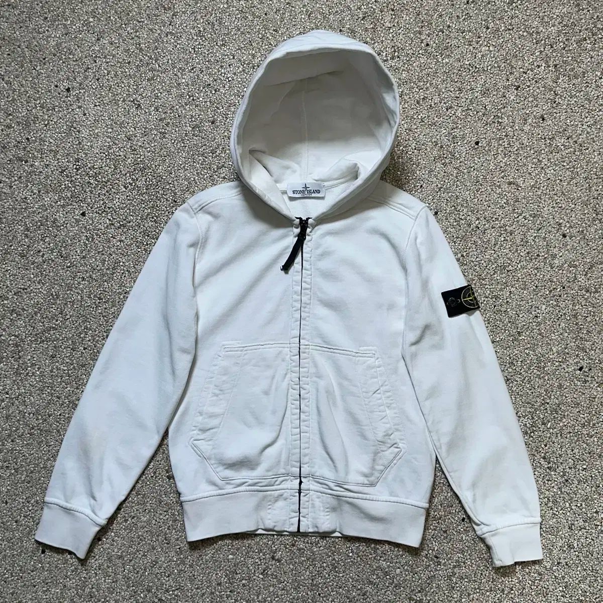 STONE ISLAND フード付きパーカー L ホワイト 1円〜】希少なL STONE ISLAND フード付きパーカー L ホワイト 1円〜】希少なL