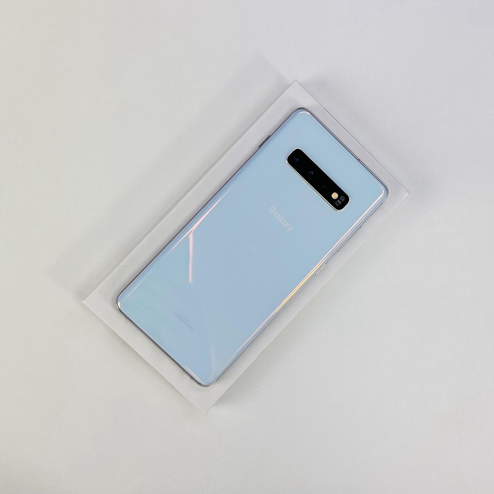 Galaxy S10 SIMロック解除済み プリズムホワイト-