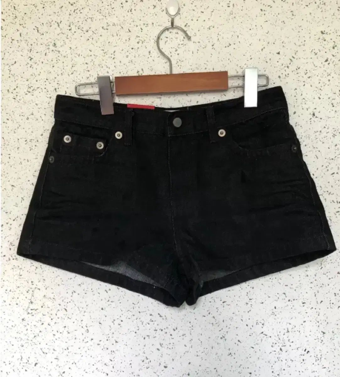 キーラ Ovha BLACKUP ブラックアップ ootj ホットケ ノンフェイド デニム 黒 ミニ ショートパンツ 半ズボン