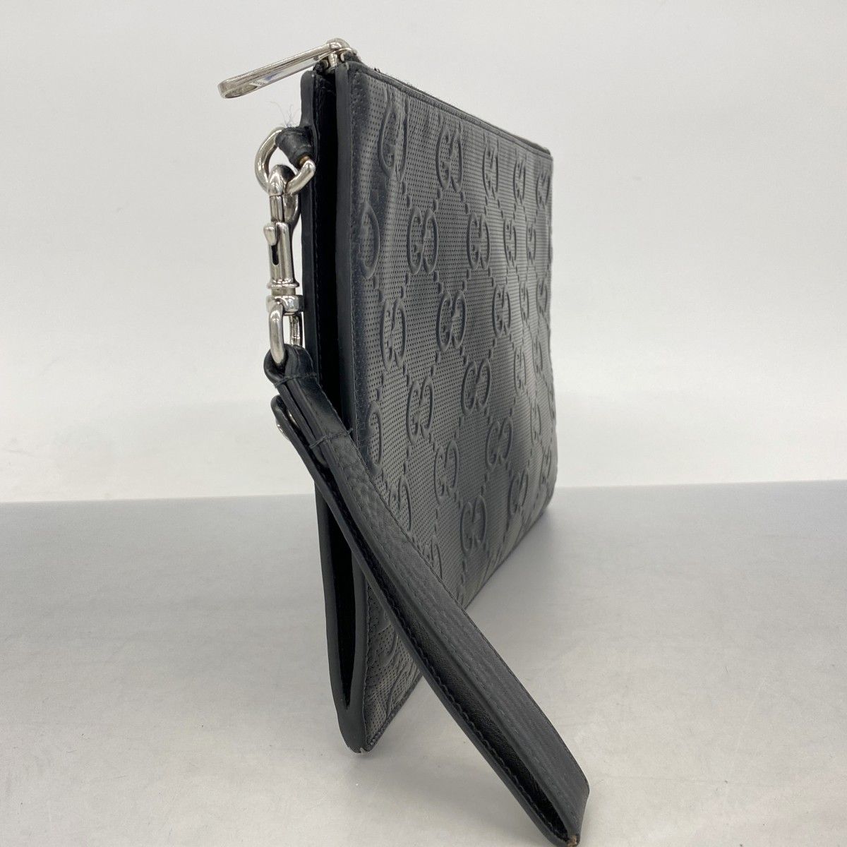 5id4928-h グッチ クラッチバッグ GGエンボス 625569 レザー ブラック シルバー金具 メンズ