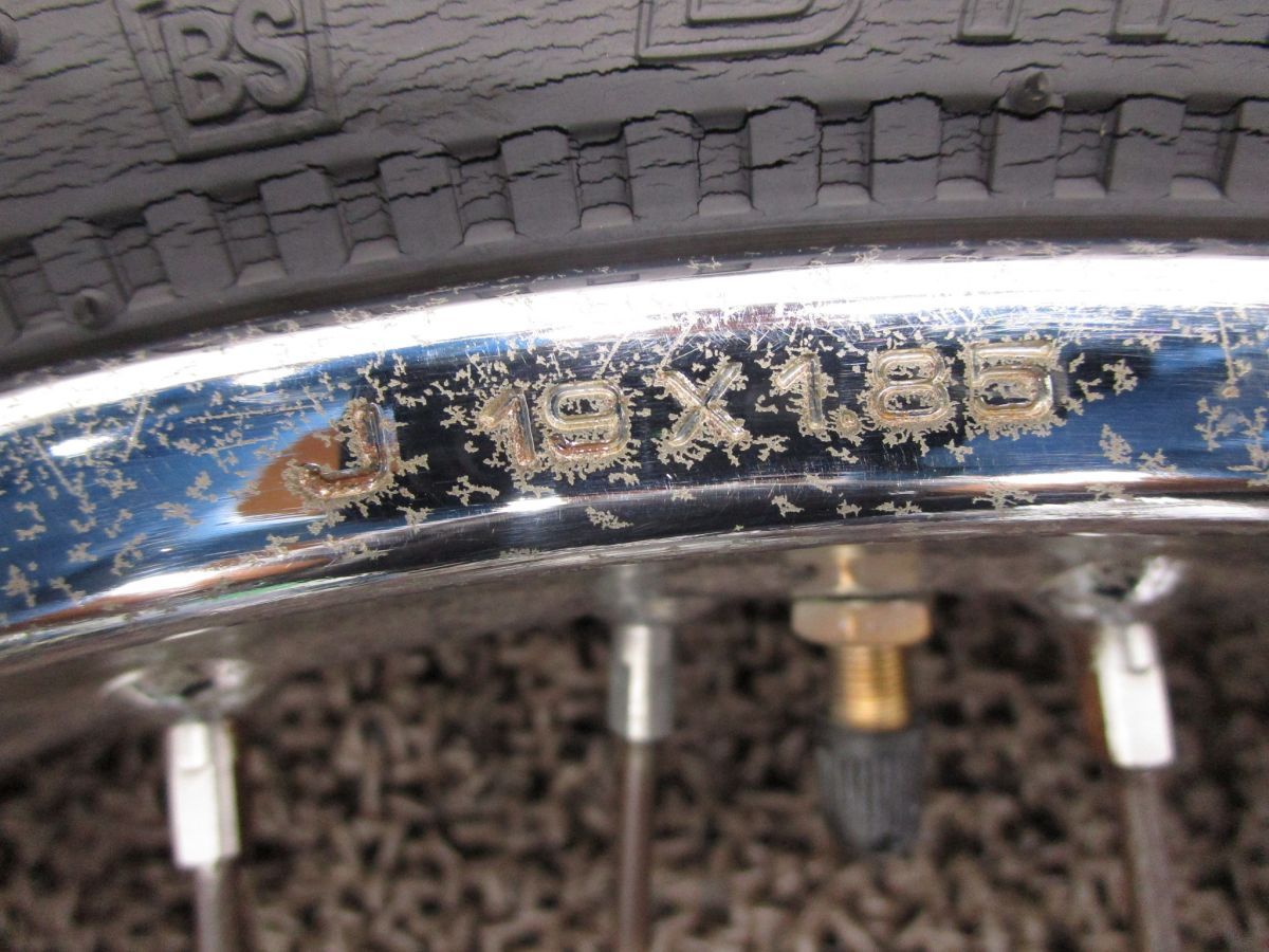 フロントホイール