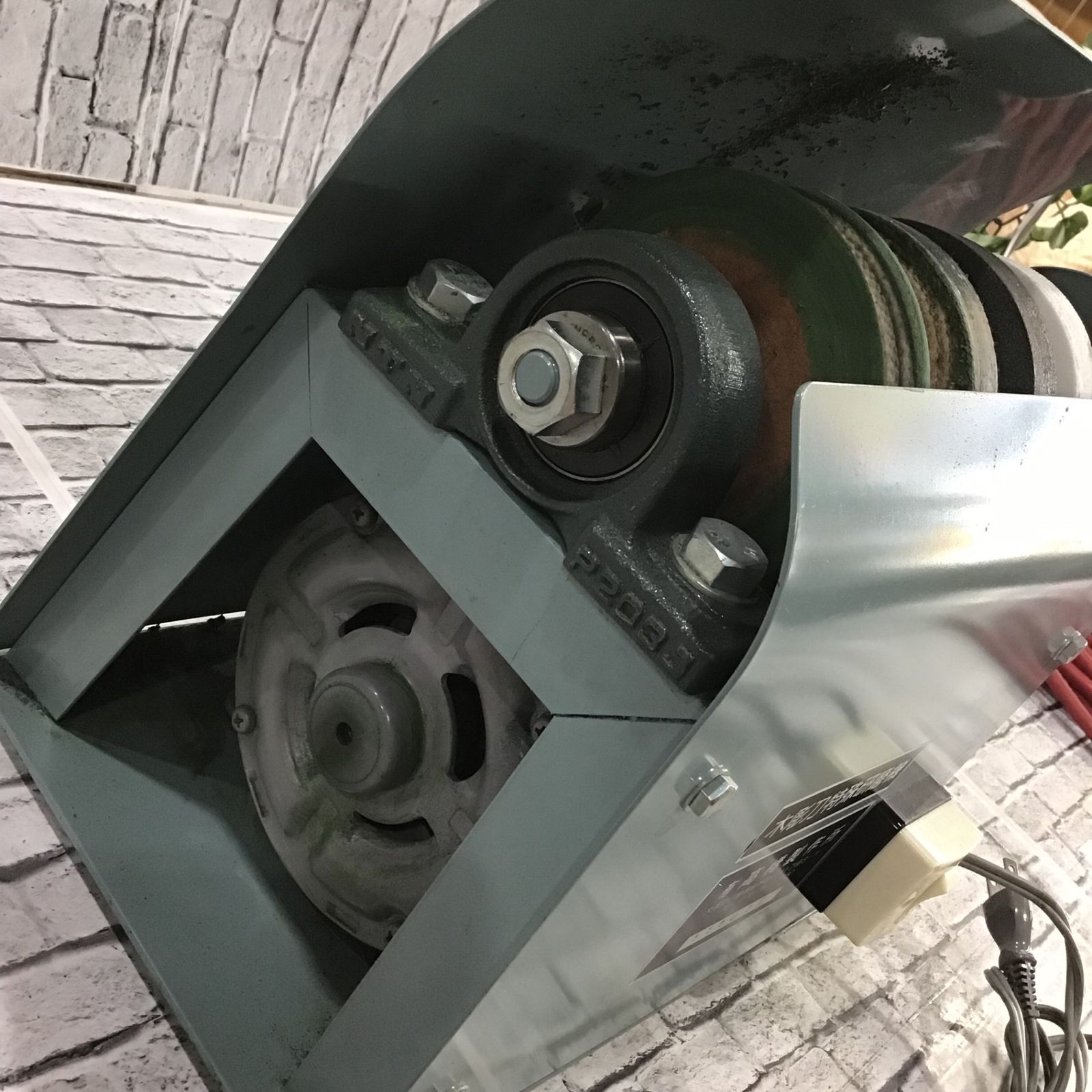 木彫刀特殊研磨機 高橋製作所 – アクトツール 木彫刀特殊研磨機川口店 