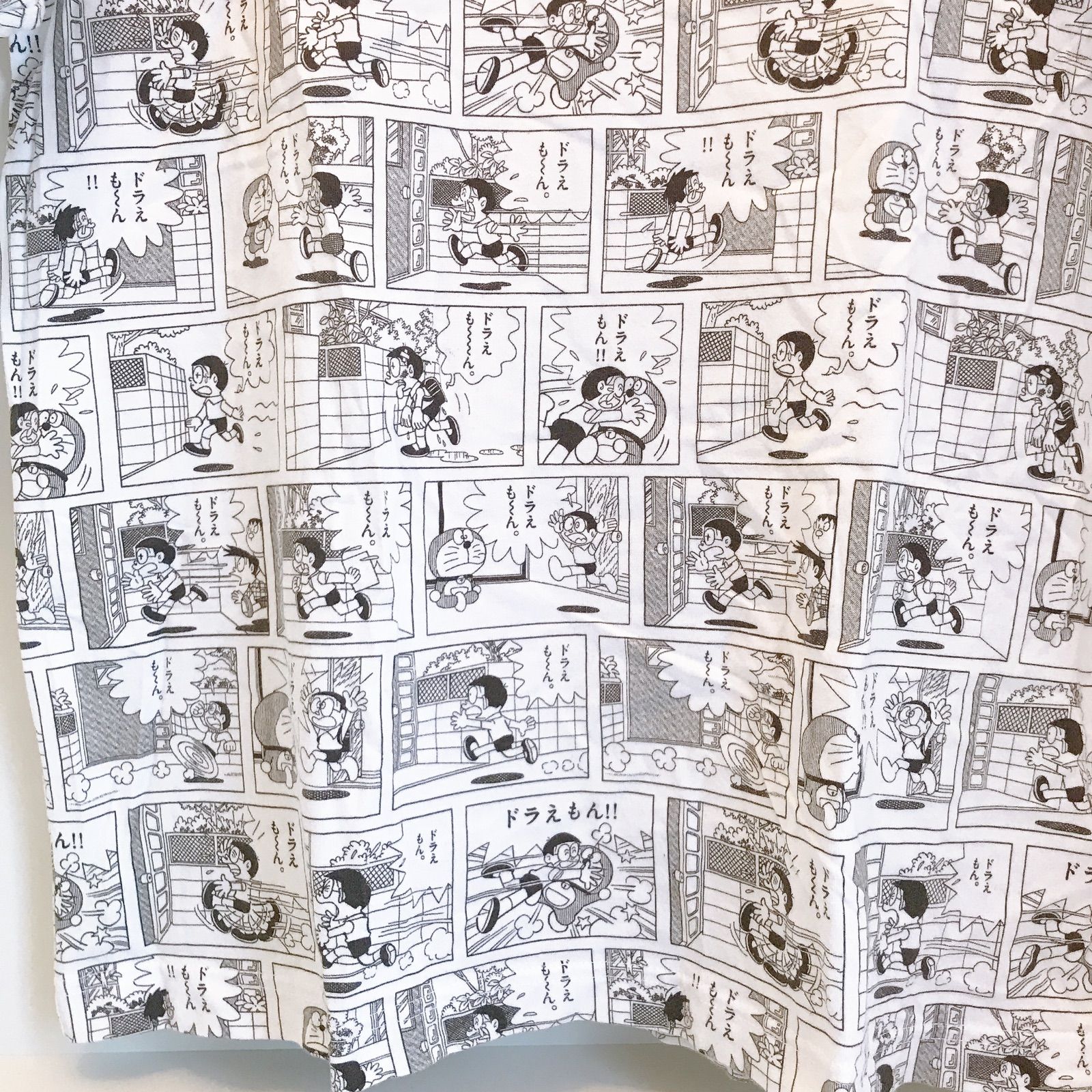 ユニクロ ドラえもん 漫画Tシャツ のび太がどらえも〜ん！ - メルカリ