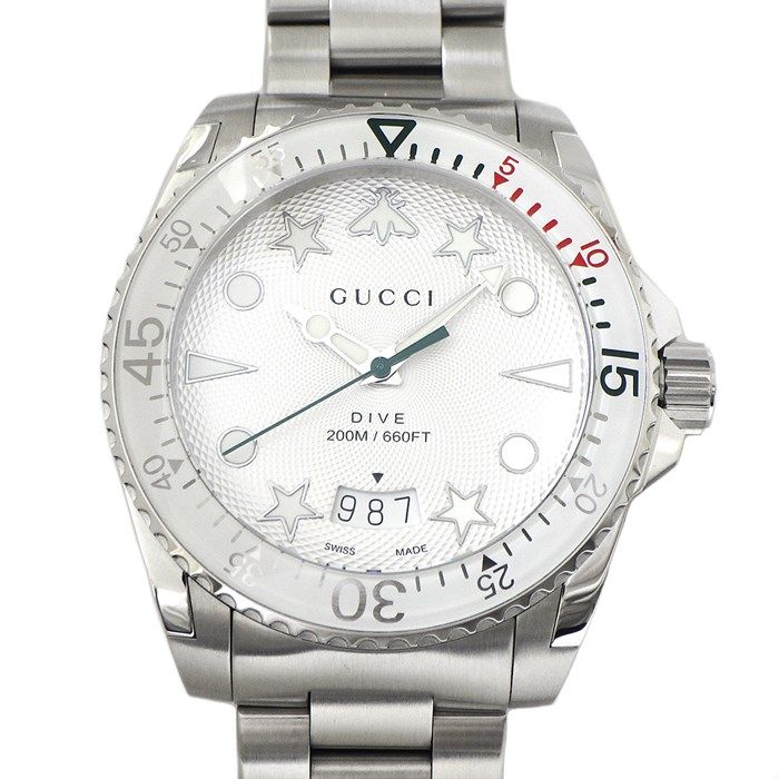 グッチ GUCCI 腕時計 ダイヴ YA136336 ビー スターモチーフ カレンダー 回転ベゼル ギョーシェ シルバー 文字盤 SS クオーツアナログ 【中古】 グッチ GUCCI 腕時計 ダイヴ YA136336 ビー スターモチーフ カレンダー